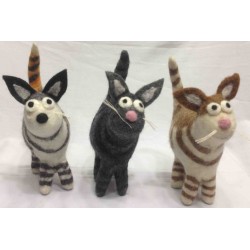 New Felt cat