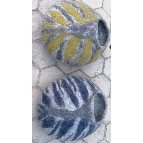 Latest 100% wool cat House/Nepal Felt Cat Cave Producer/Cat House Manufacturer new design