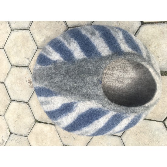 Latest 100% wool cat House/Nepal Felt Cat Cave Producer/Cat House Manufacturer new design