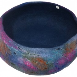 Nepal Felt cat basket