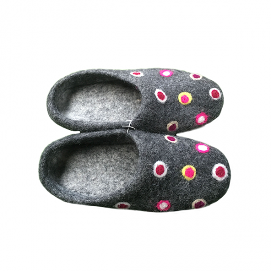 New dotted design Felt slippers Fair Made in Nepal