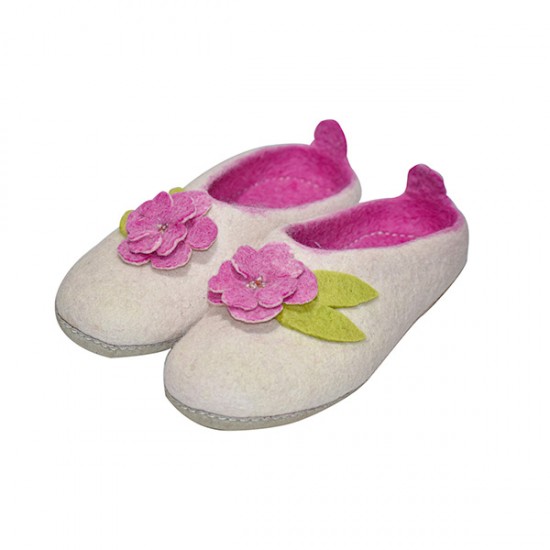 New Felt flower slipper/latest flowery Slipper