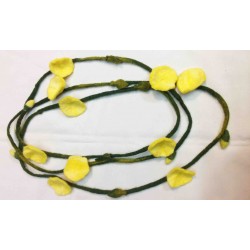 Merino wool flower Necklace