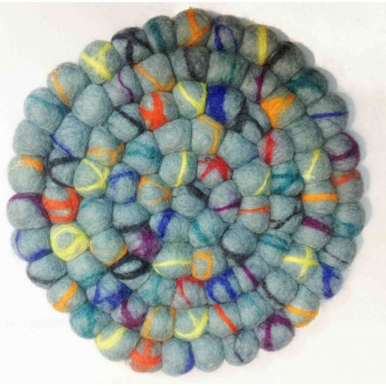 Felt ball rug 20cm- Tie Die ball