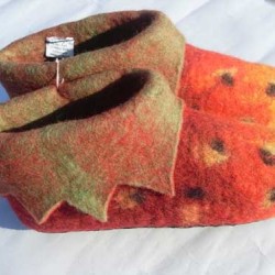 Felt Strawberry shoes