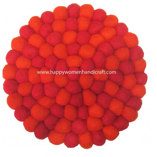 Small Felt Rug/Carpet-20 cm/Ball Pan Mat